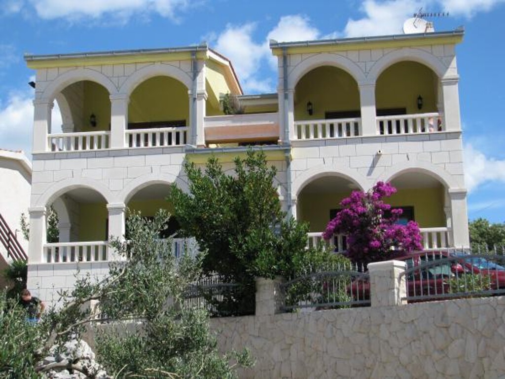 Image 3815306 - 1