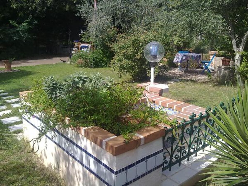 Image 3810665 - 30