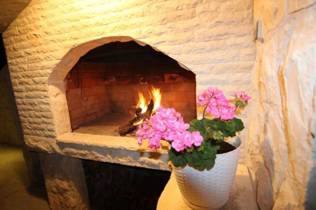 Image 3838665 - 19
