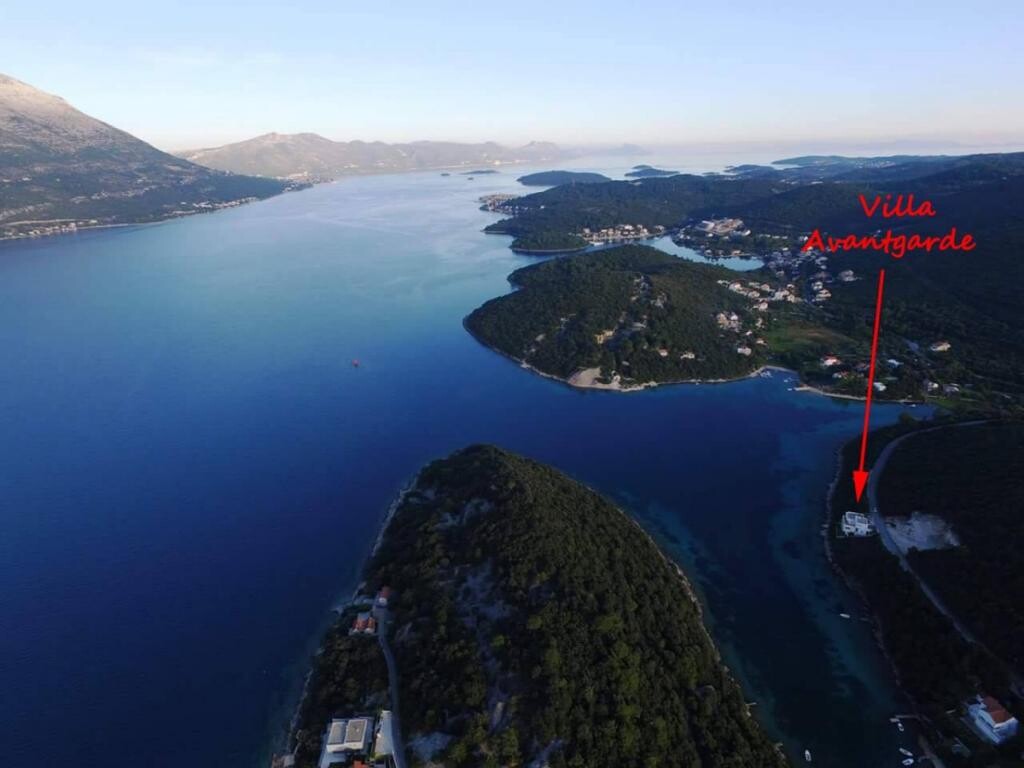 Image 3838478 - 11