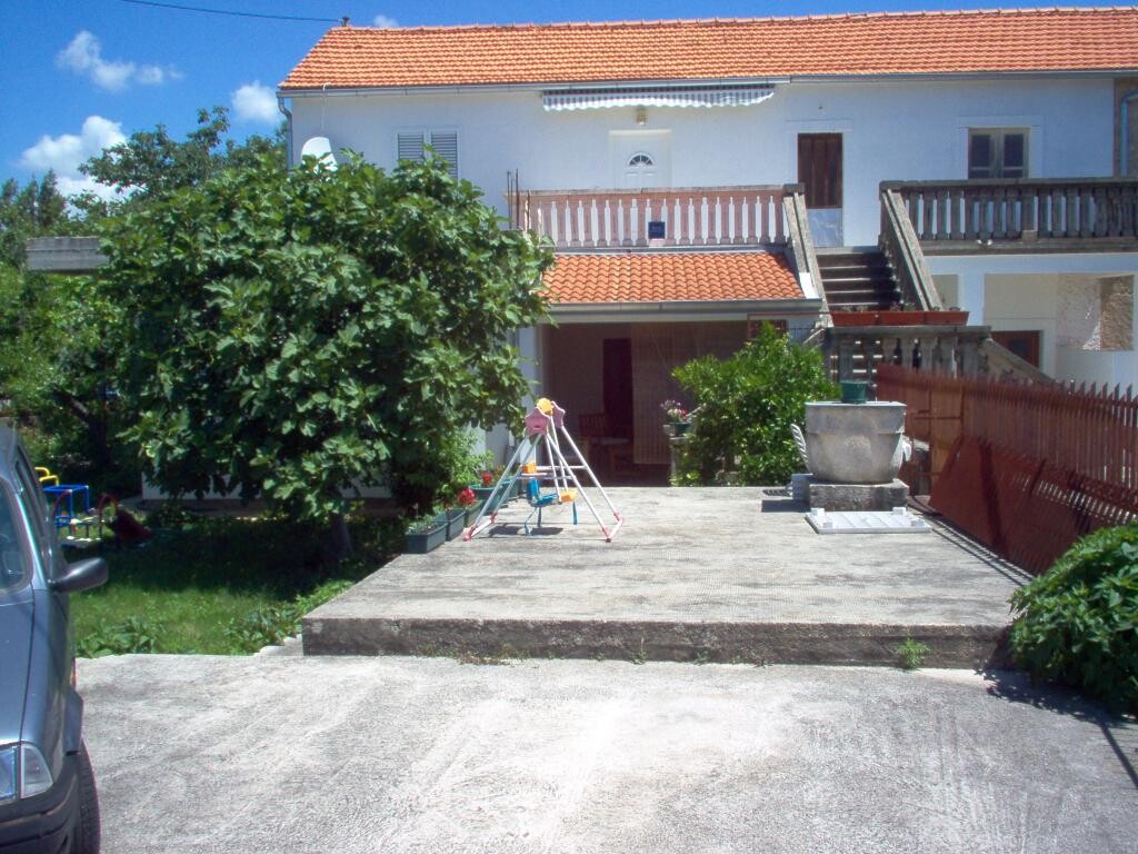Image 13