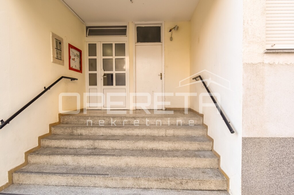 Image 25