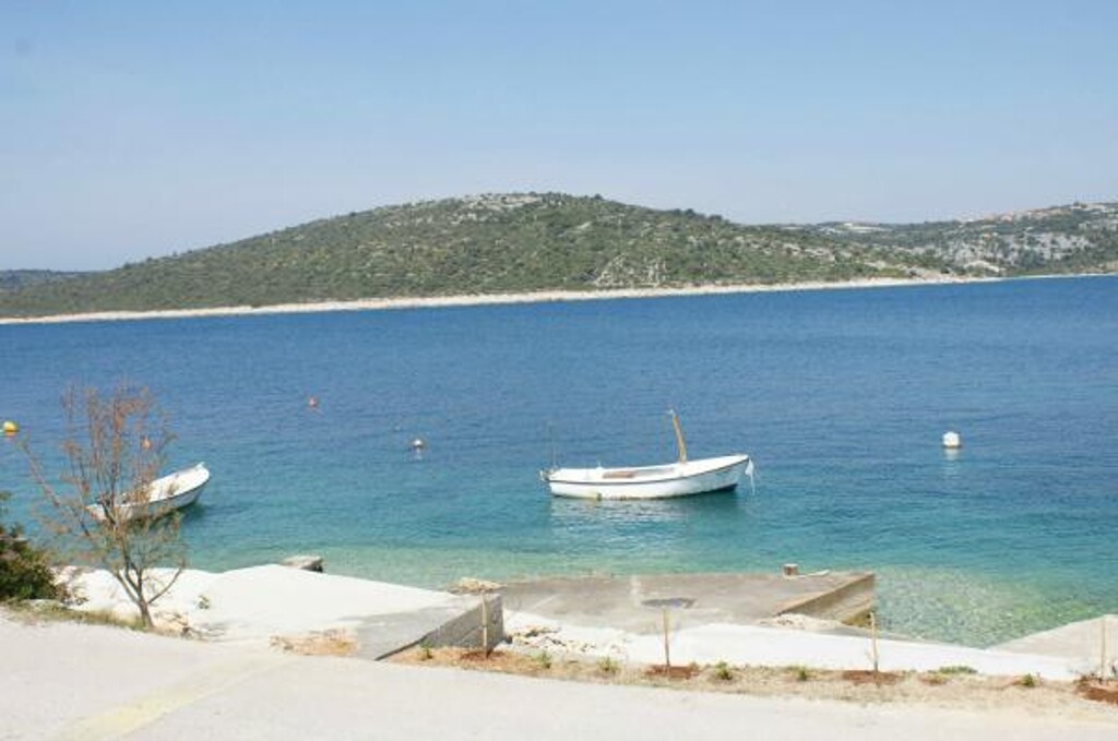 Image 3839016 - 11