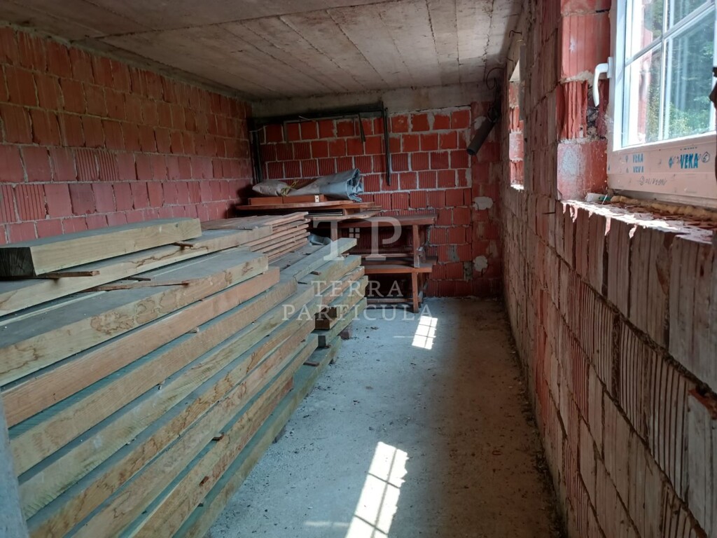 Image 25