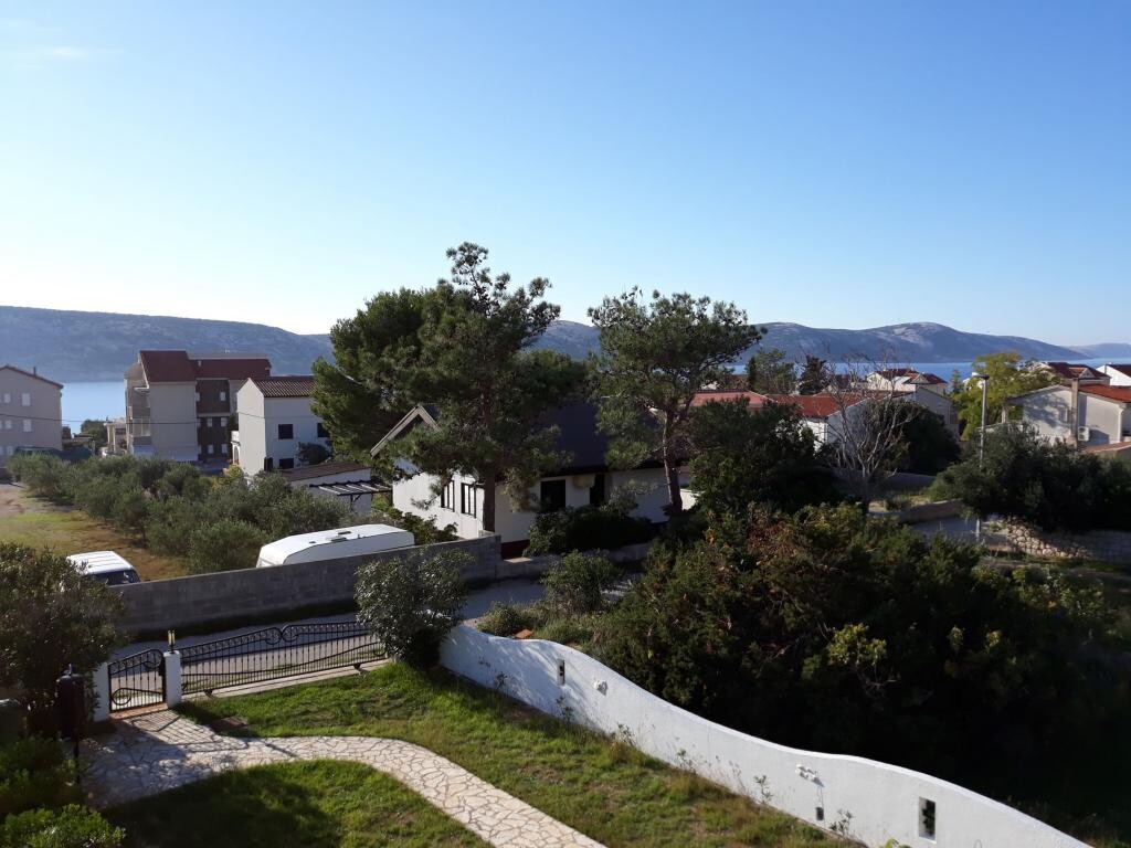 Image 3839388 - 10