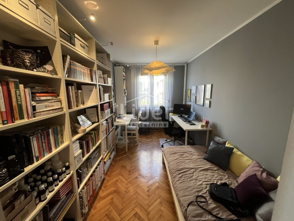 Image 7