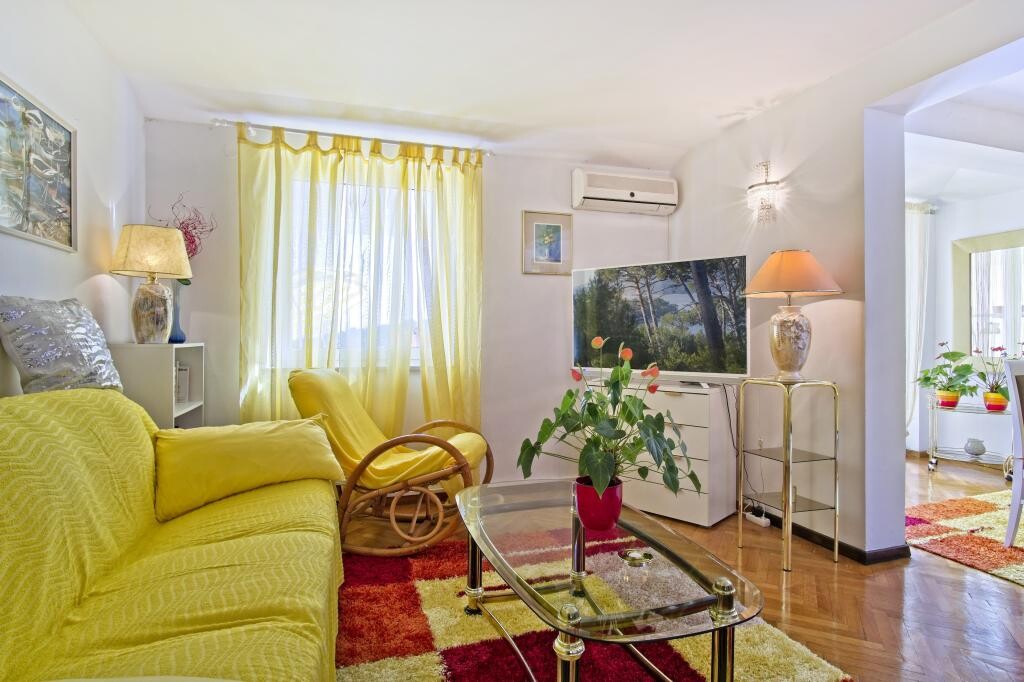 Image 3814826 - 14