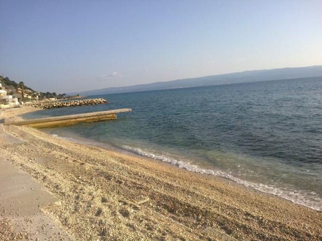 Image 3838537 - 8
