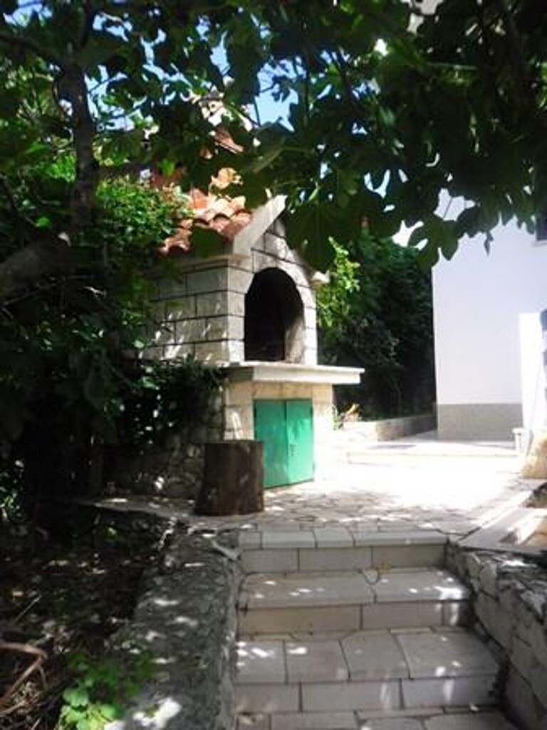 Image 3838800 - 15