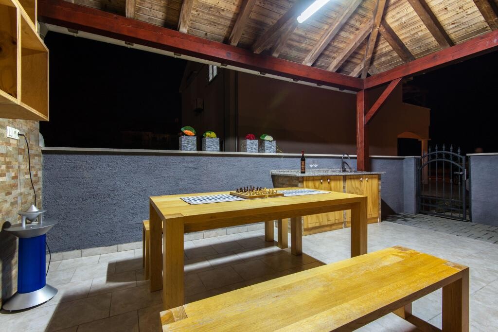 Image 3815088 - 49