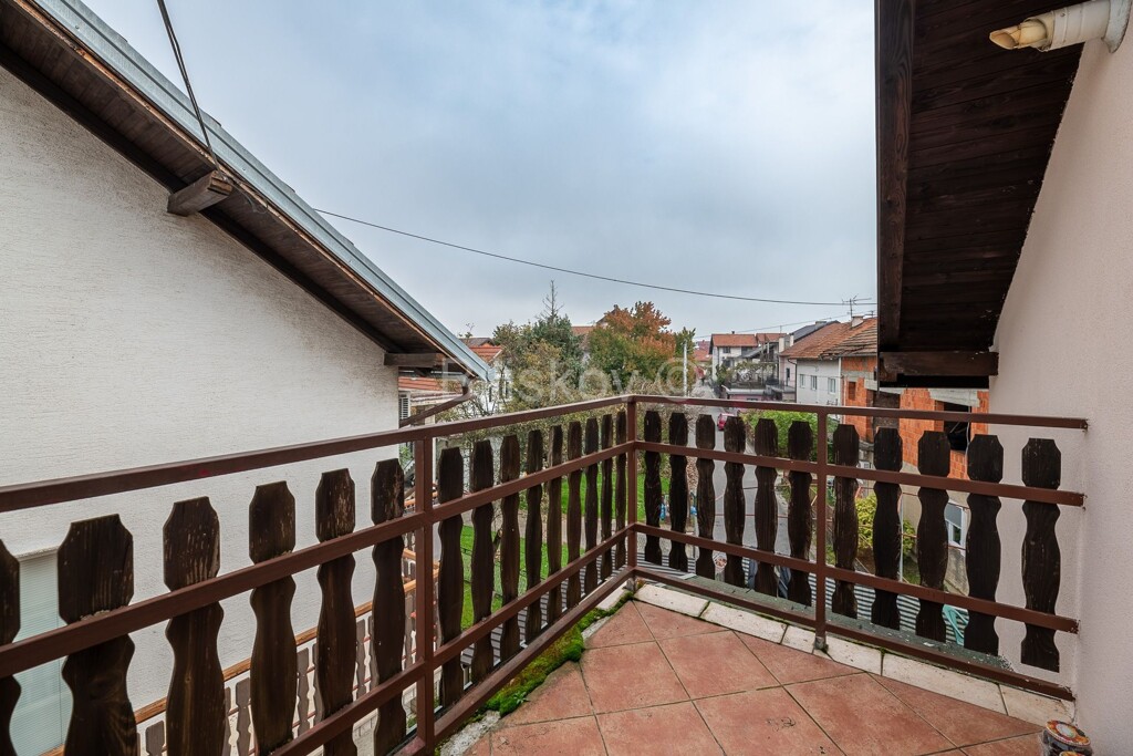 Image 6159576 - 8