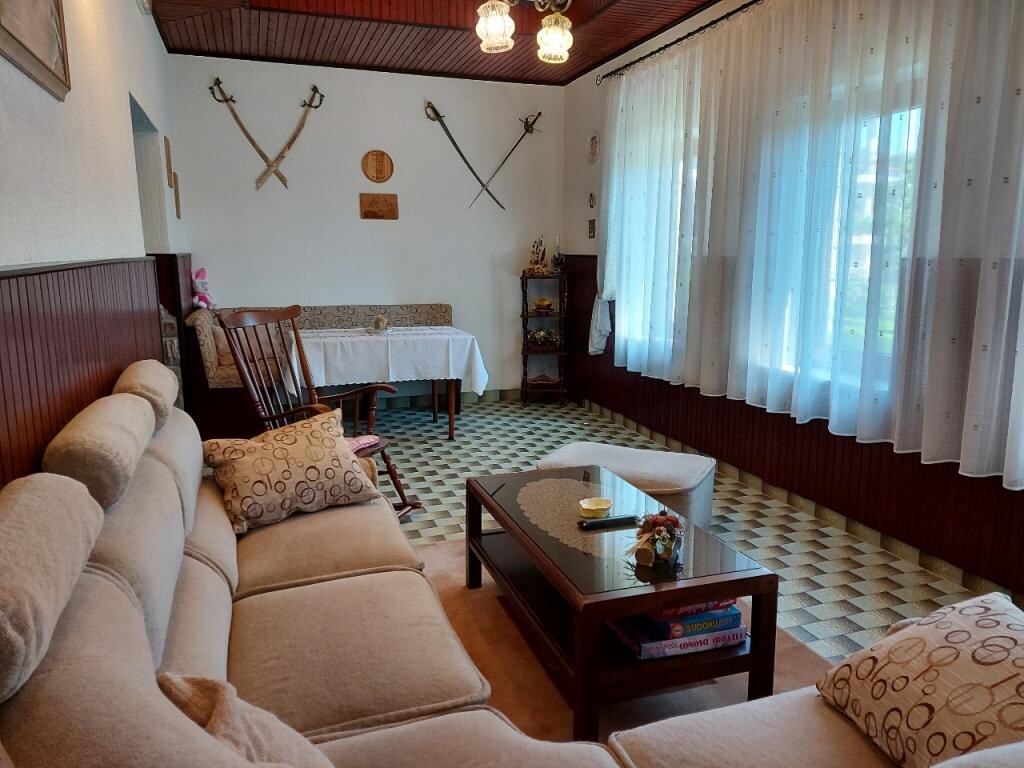 Image 3814933 - 16