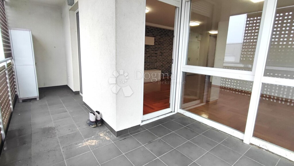 Image 22