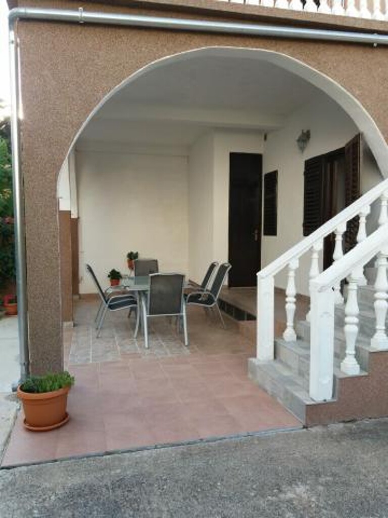 Image 3838708 - 8