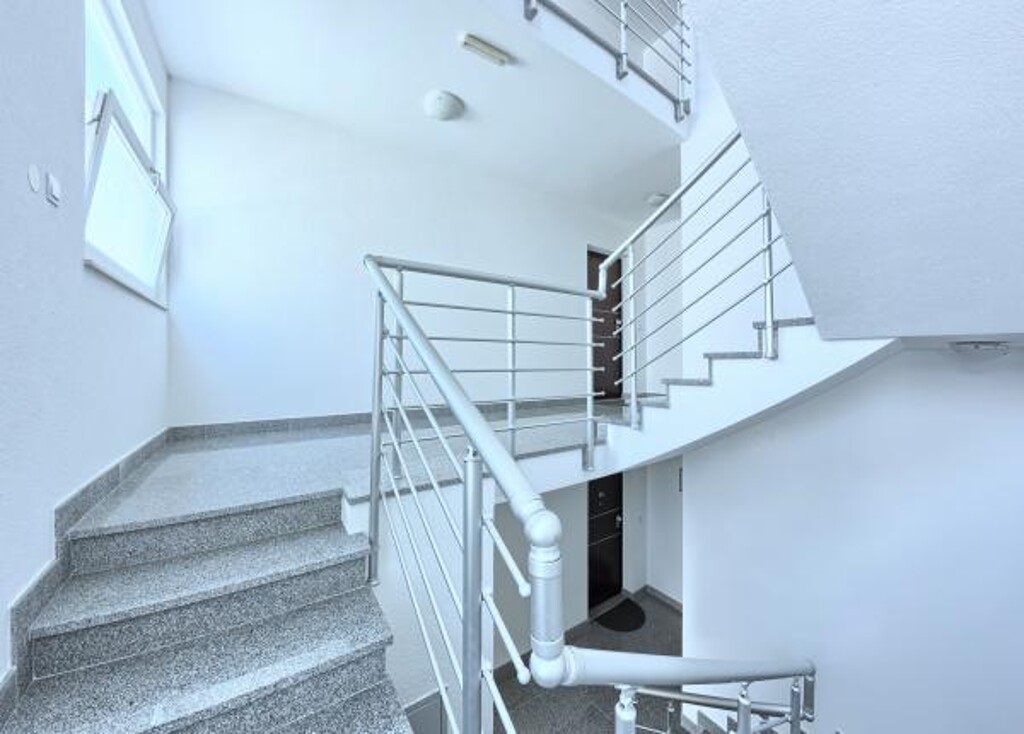 Image 3811714 - 21
