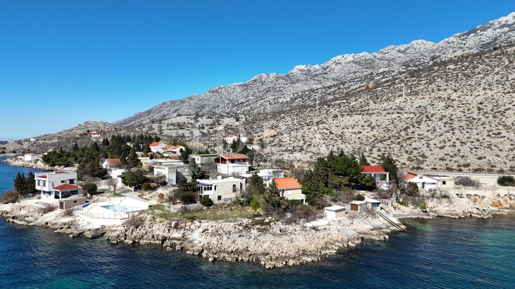 Image 12