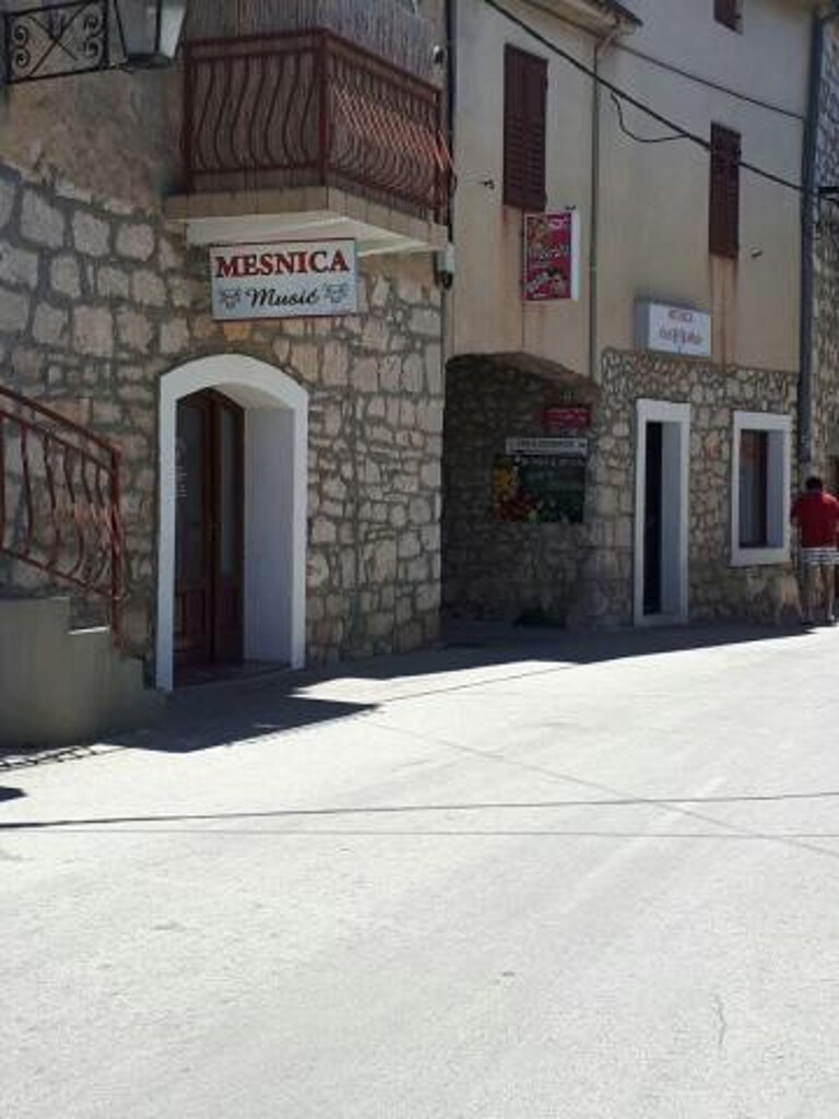 Image 3812193 - 6