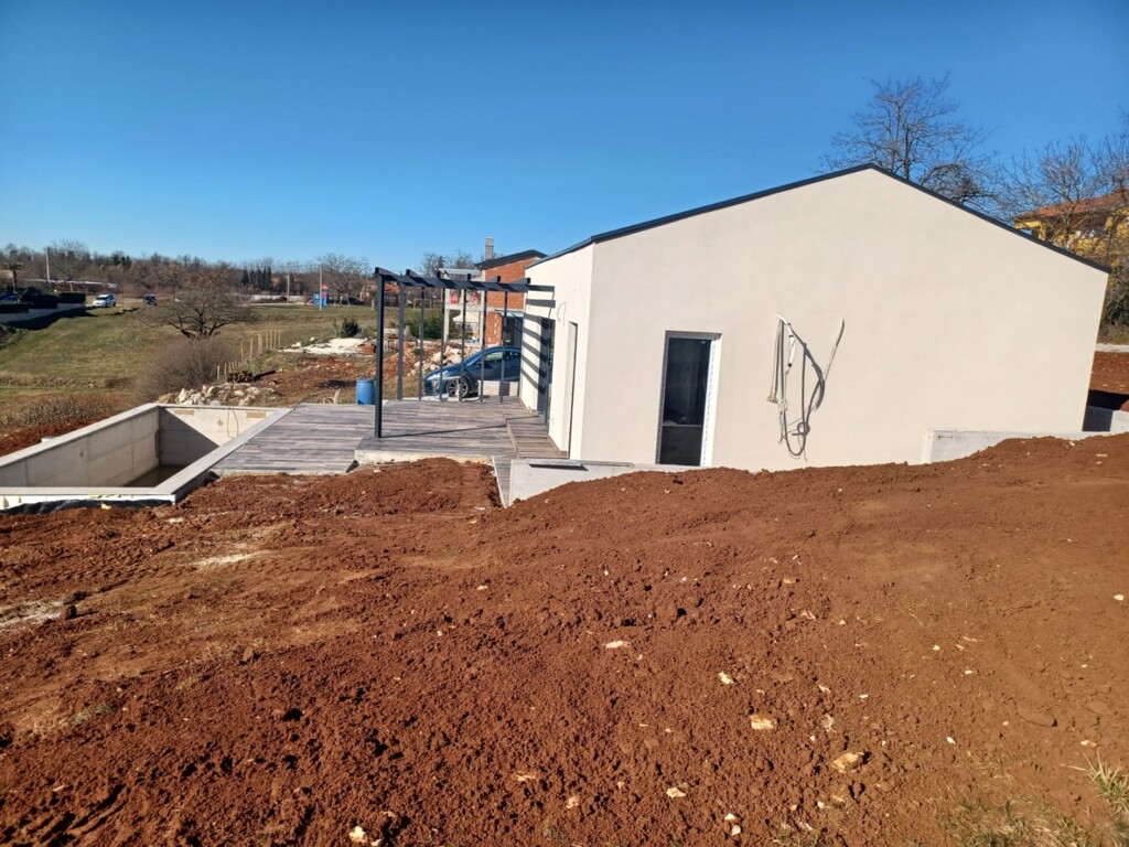 Image 13