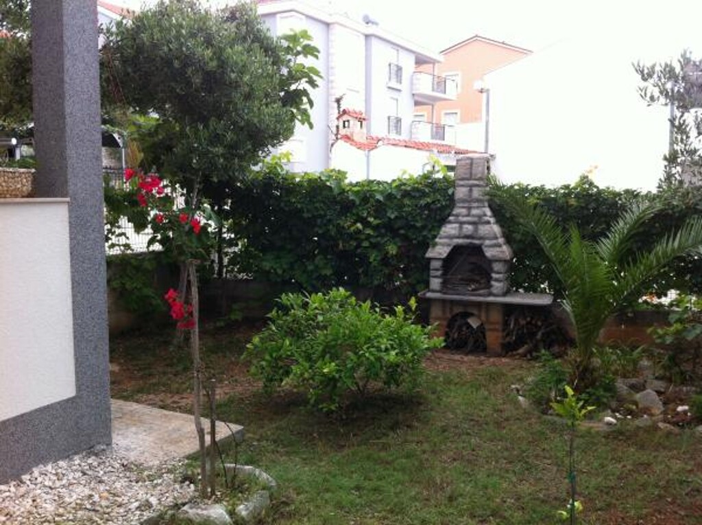 Image 3811977 - 31