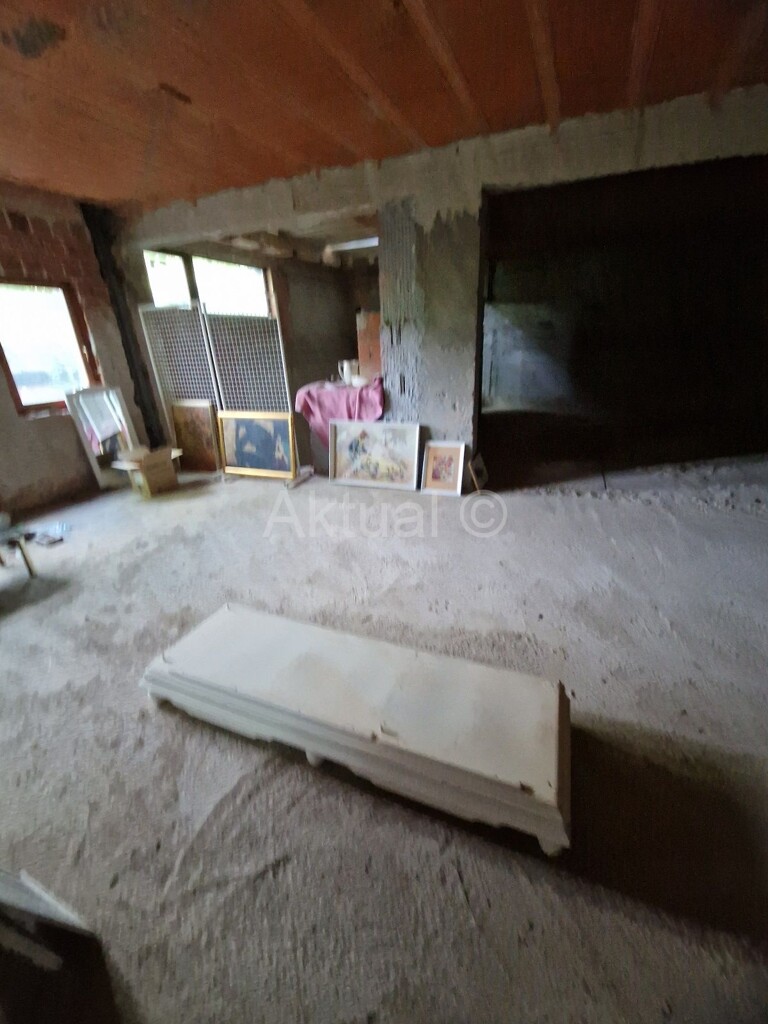 Image 16