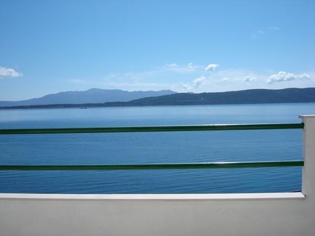 Image 3812802 - 16