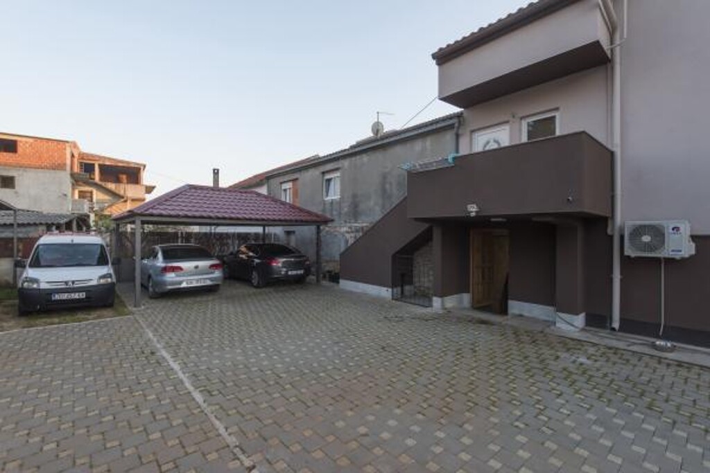 Image 3814135 - 4