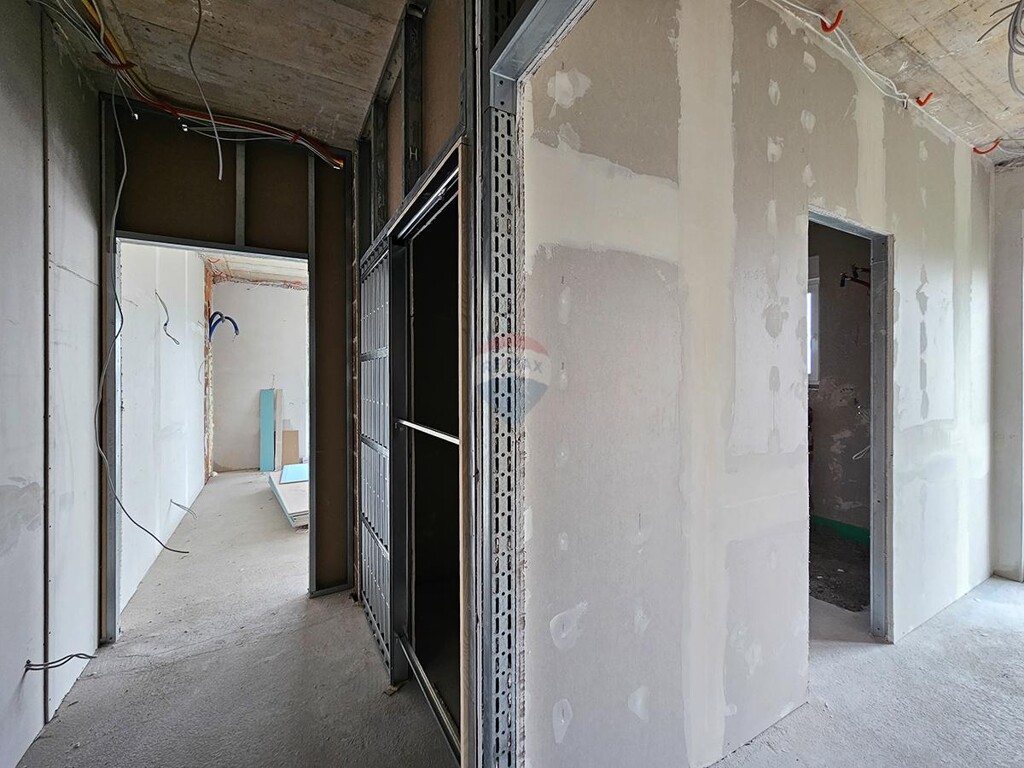 Image 19