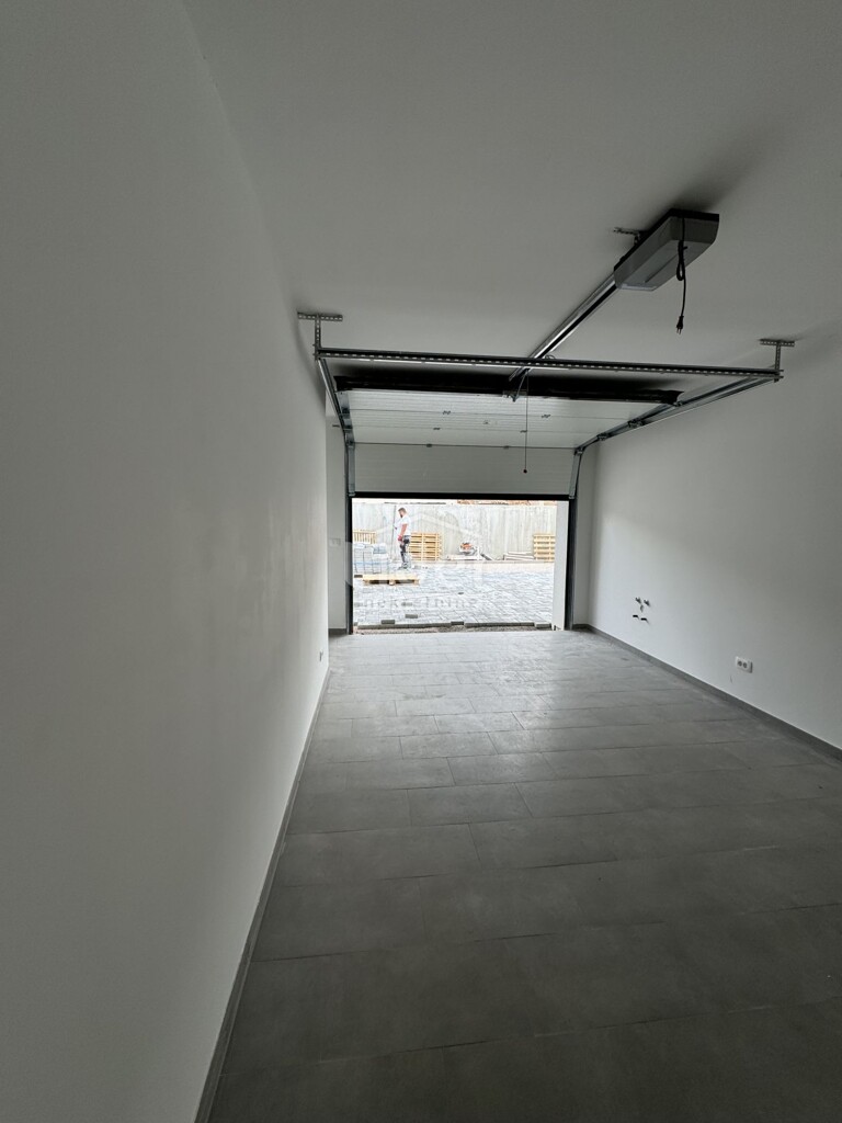 Image 6119810 - 22