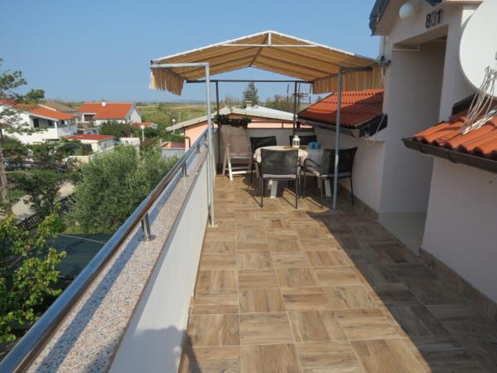Image 3813758 - 24