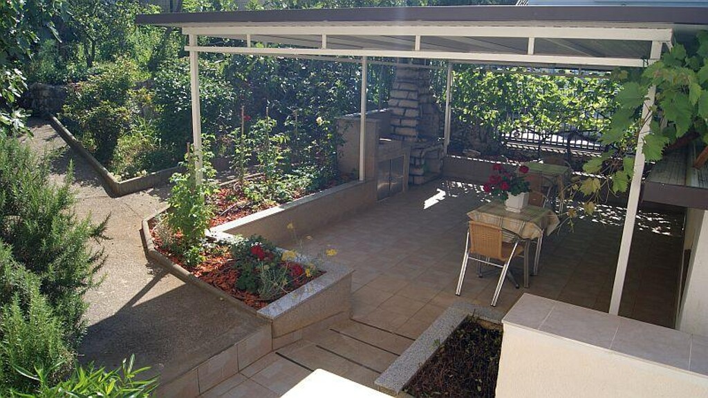 Image 3813007 - 8