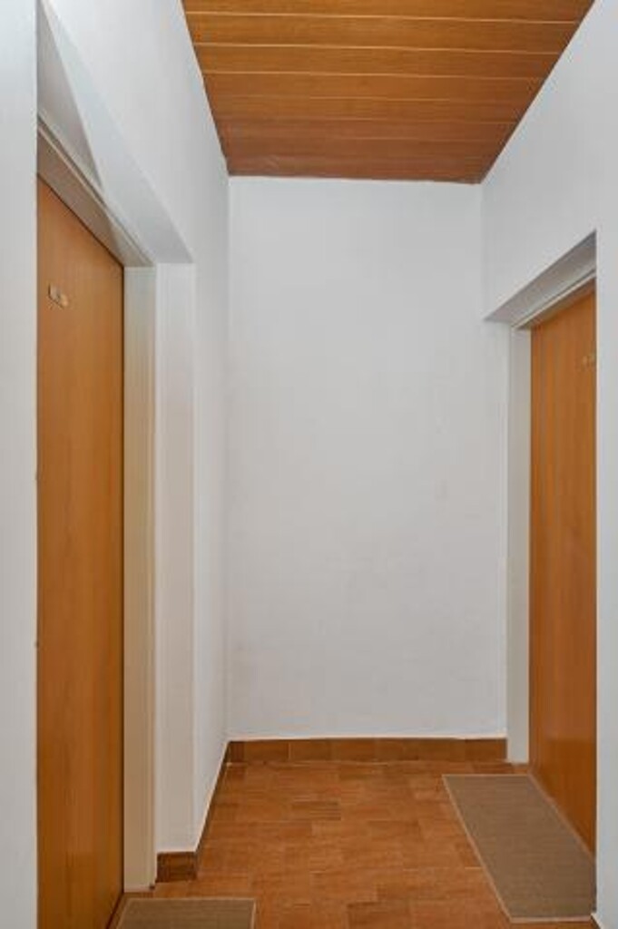 Image 3814561 - 9