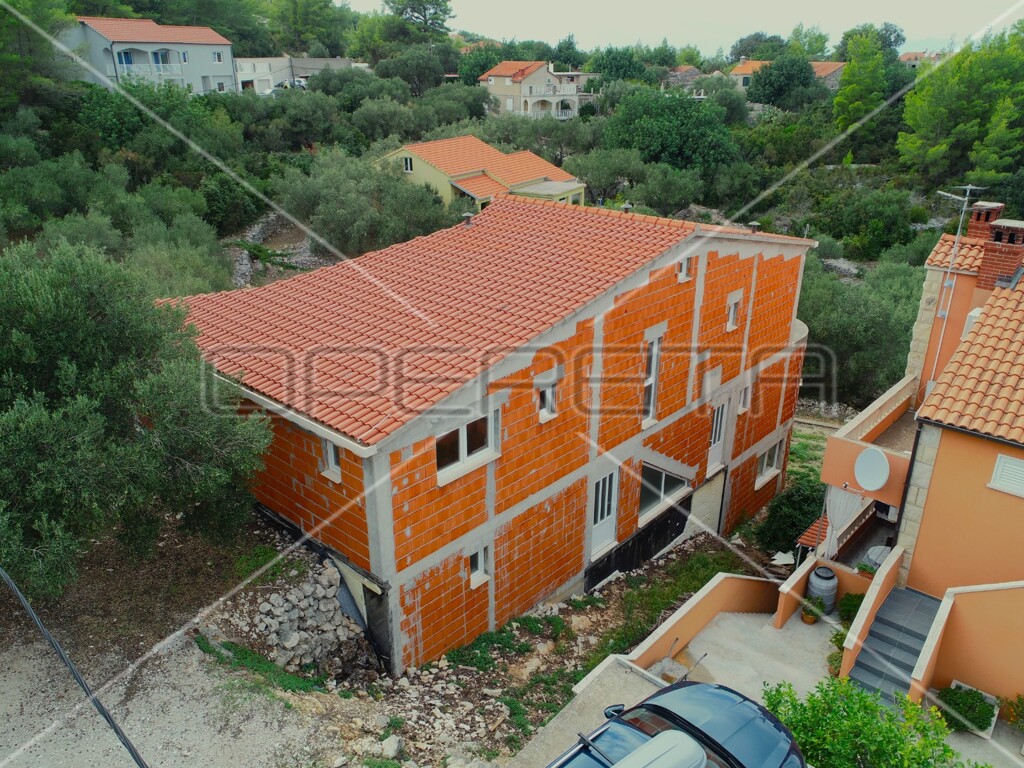 Image 6158210 - 17