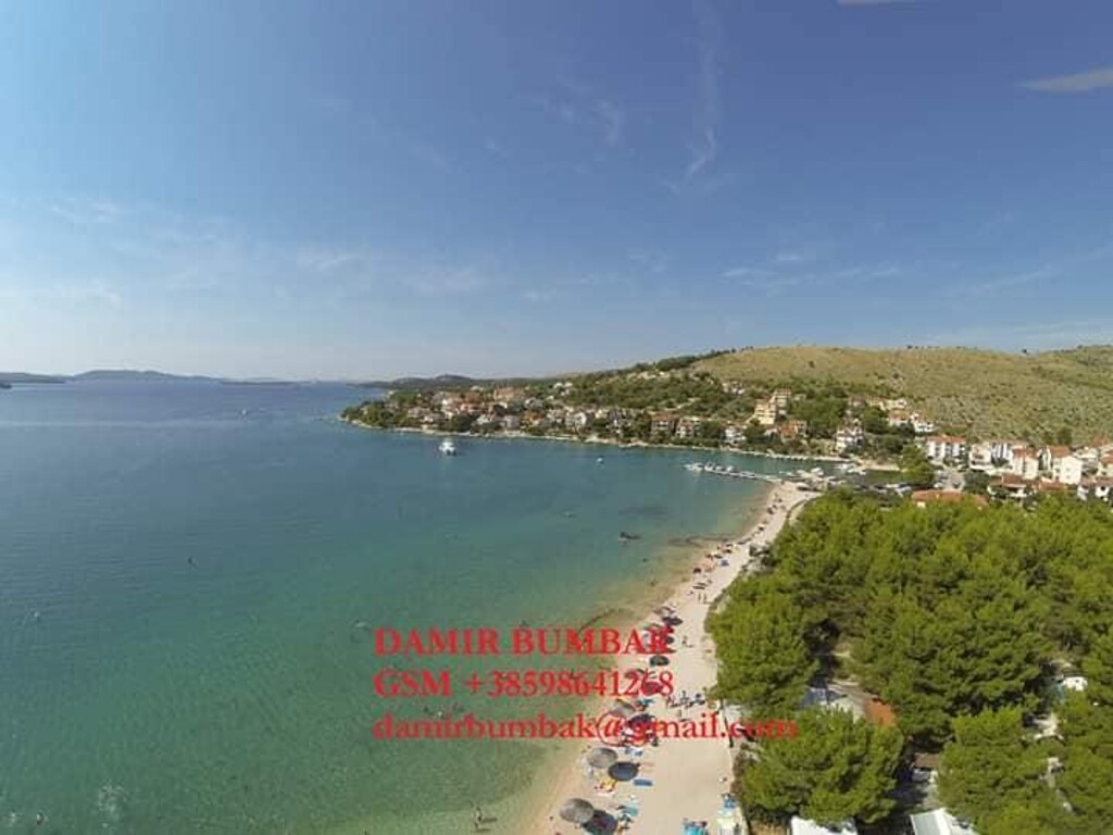 Image 3814389 - 9