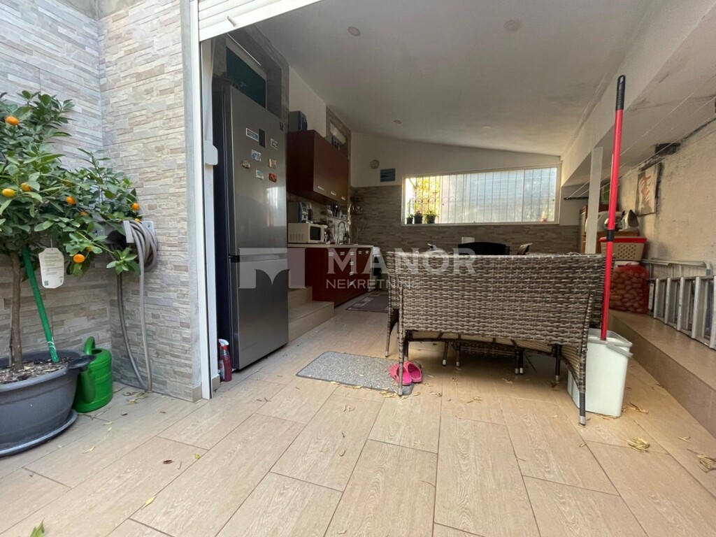 Image 22