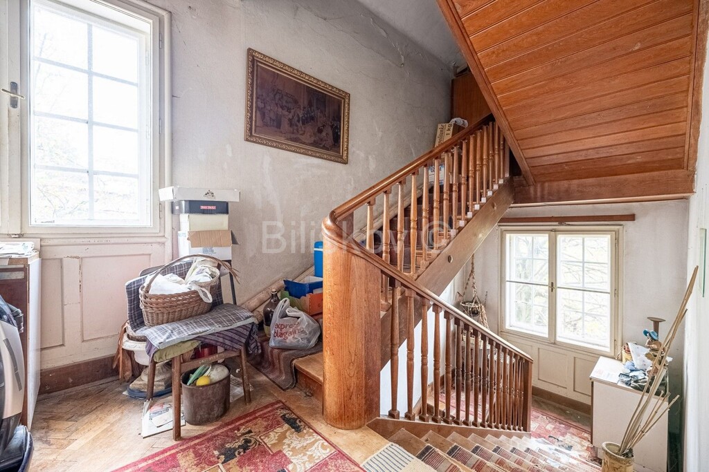 Image 6171440 - 7