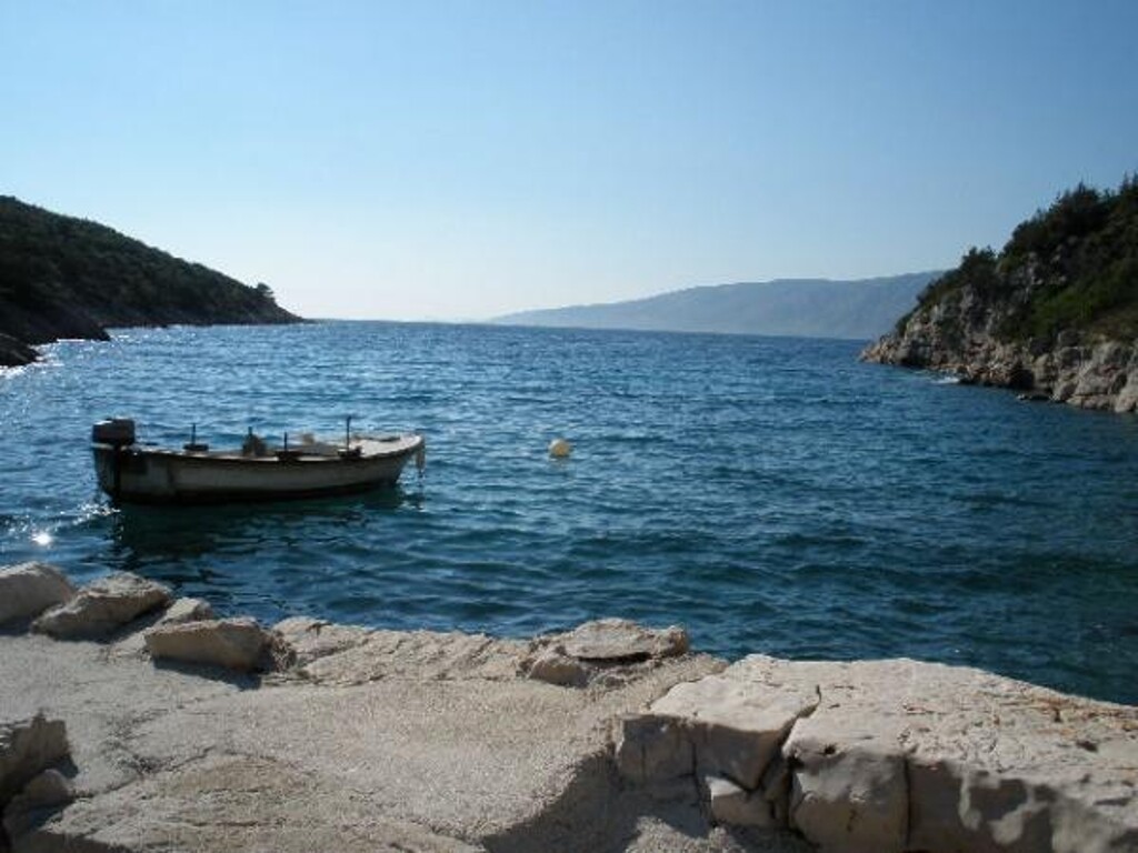 Image 3832361 - 28