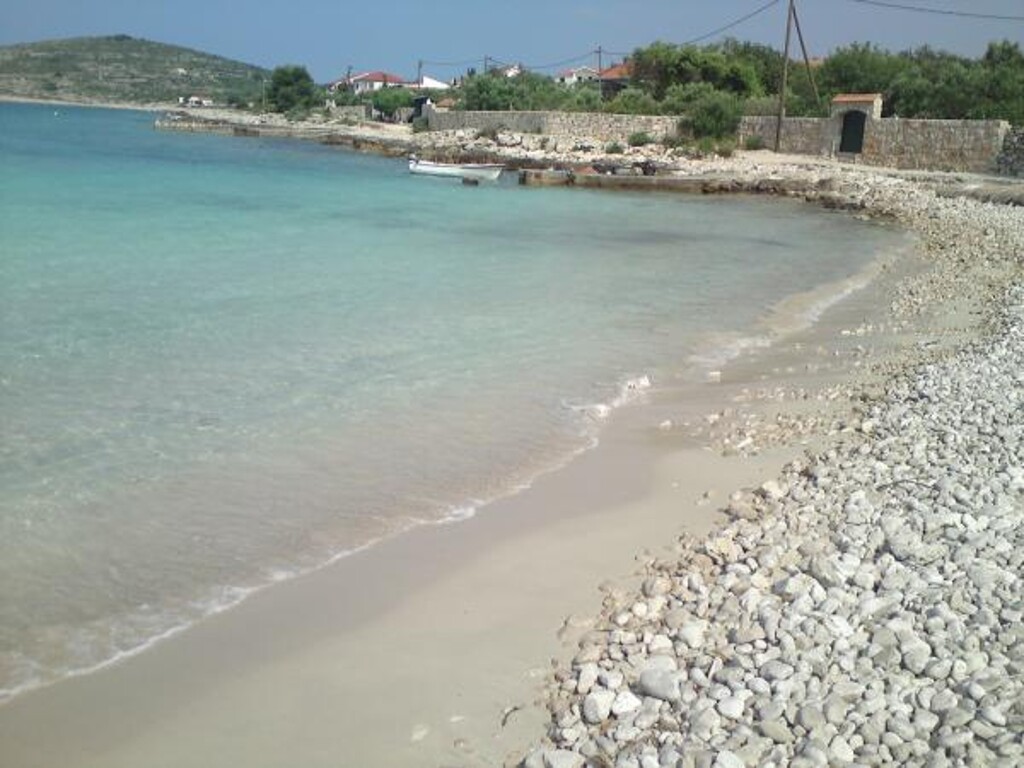 Image 3812299 - 7