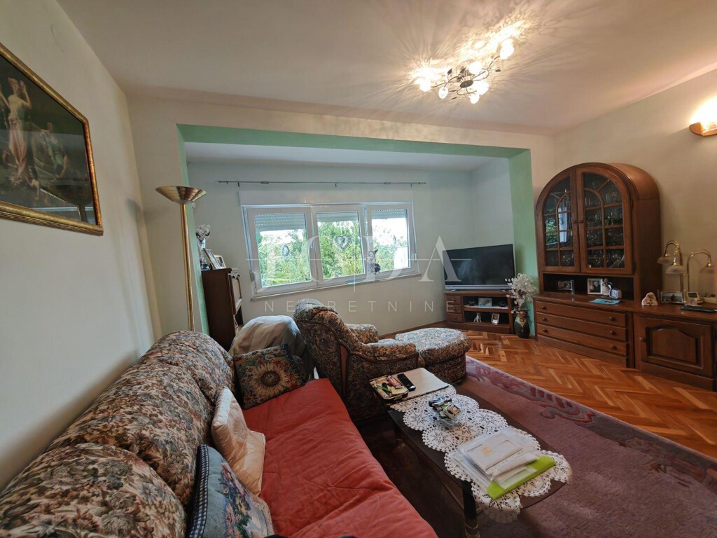 Image 6136211 - 11