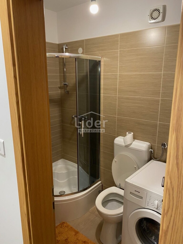 Image 10
