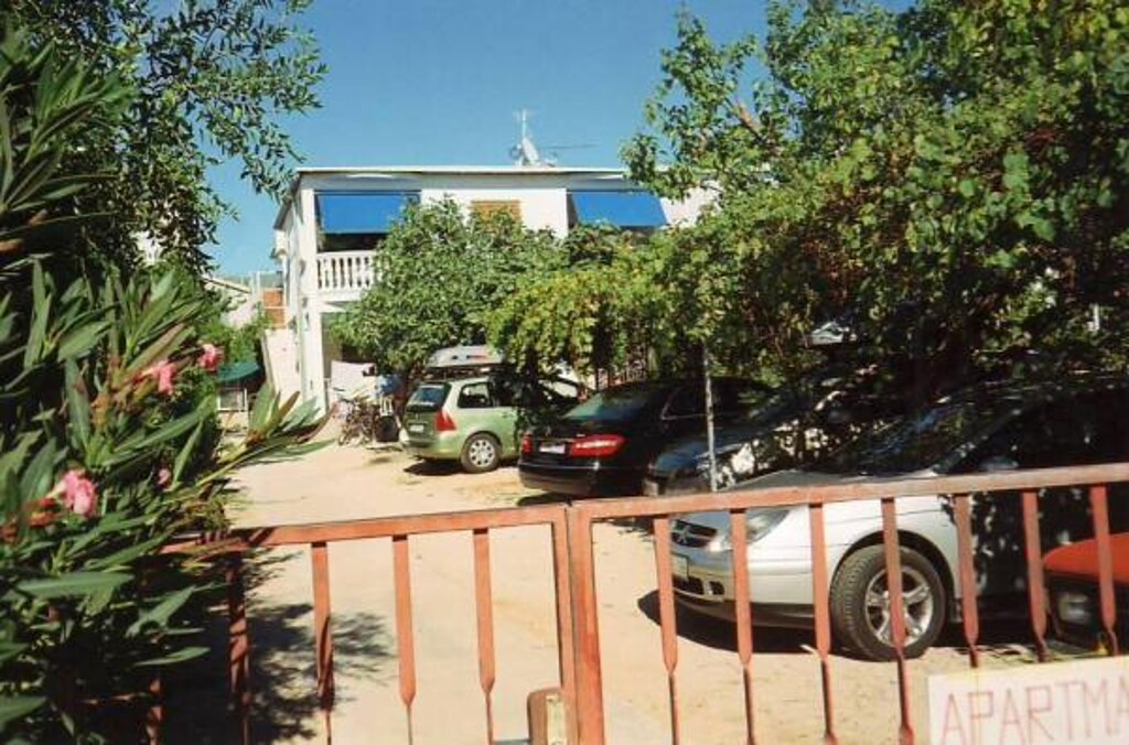 Image 4687220 - 3