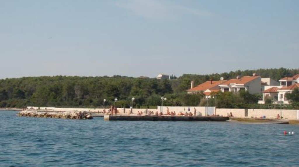 Image 3812137 - 12