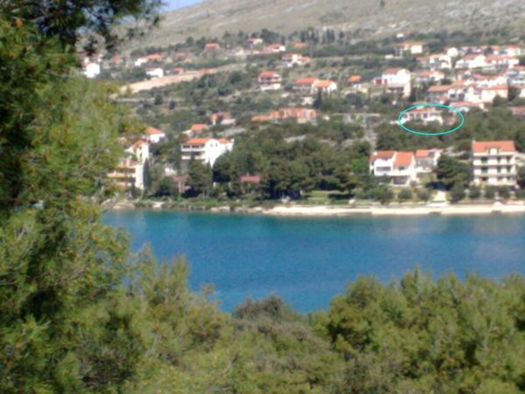 Image 3813823 - 21
