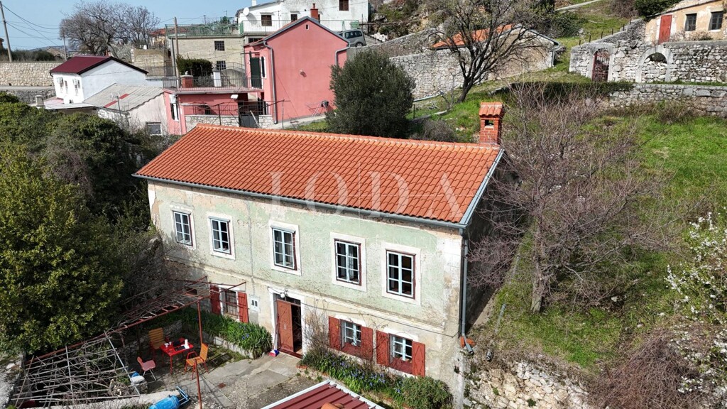 Image 9