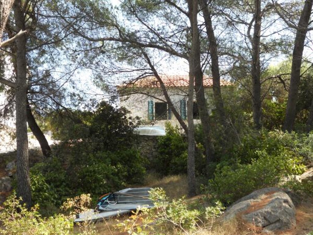 Image 3813389 - 16