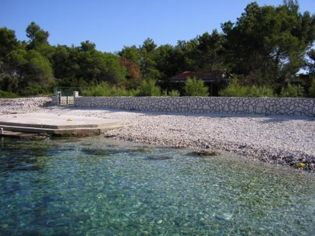 Image 3811702 - 13