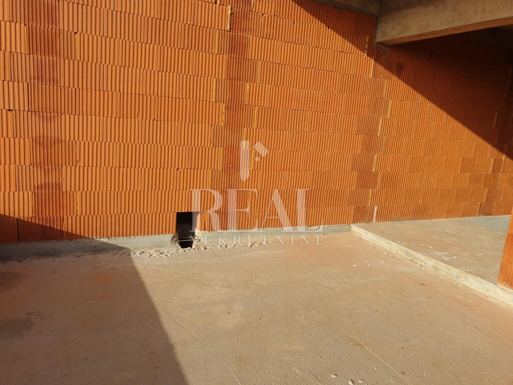 Image 18