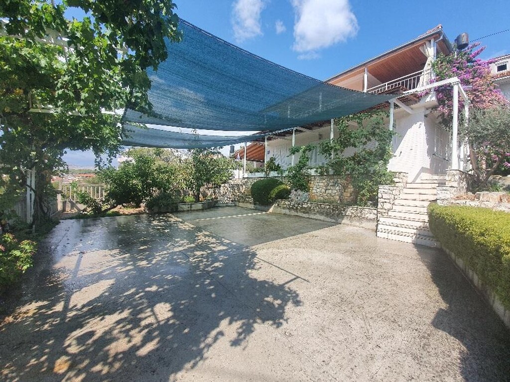 Image 3812216 - 1