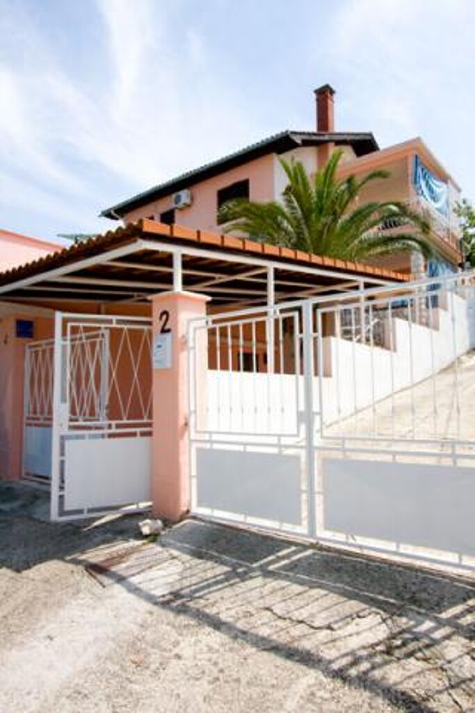 Image 3811085 - 1