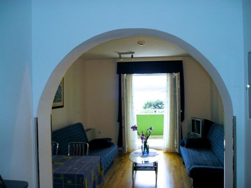 Image 3810622 - 29