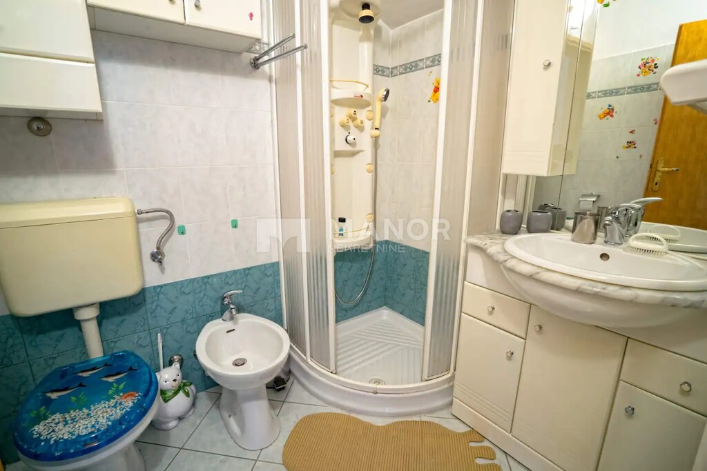 Image 10